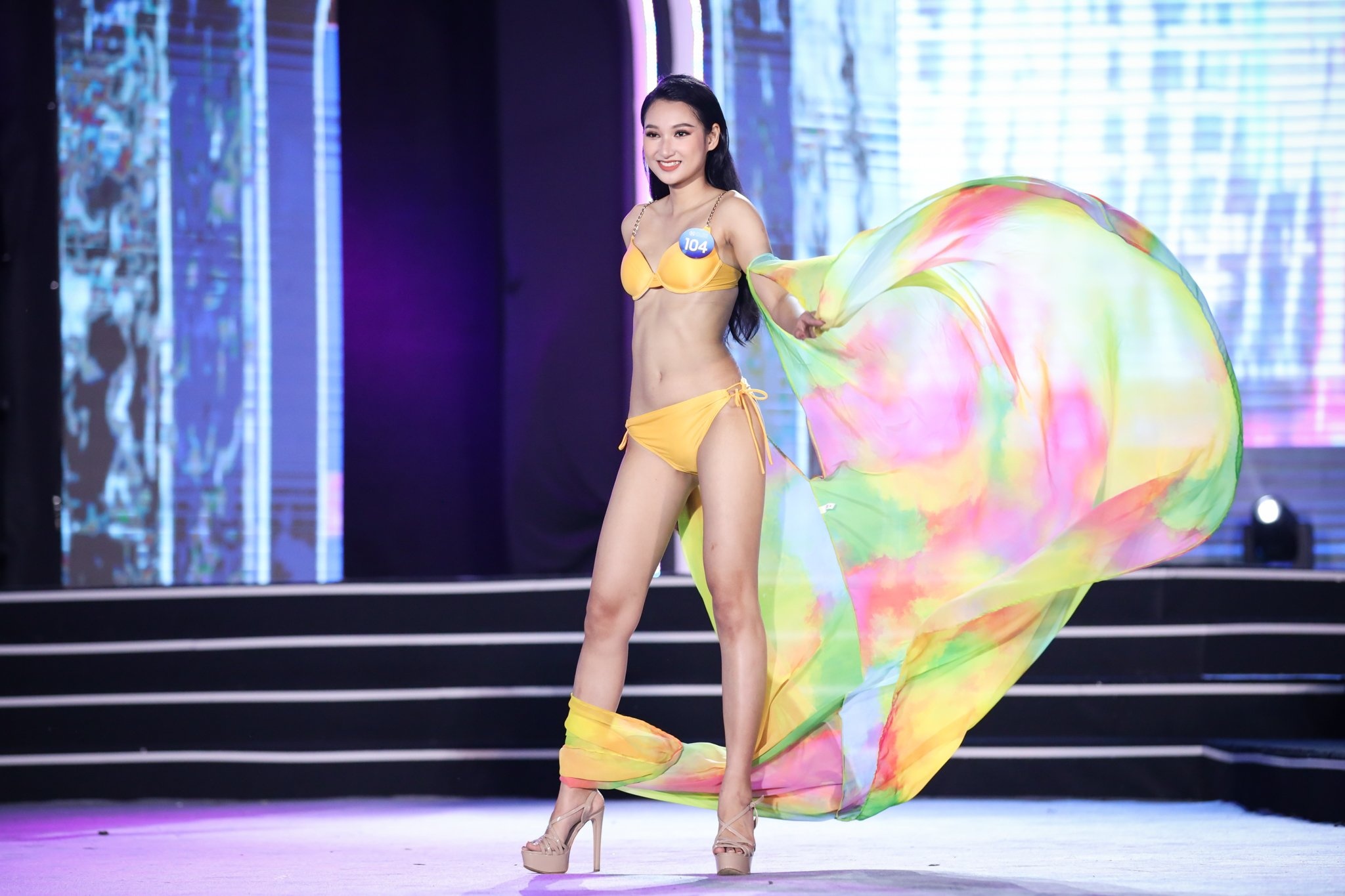 hoa hau the gioi Viet nam anh 6