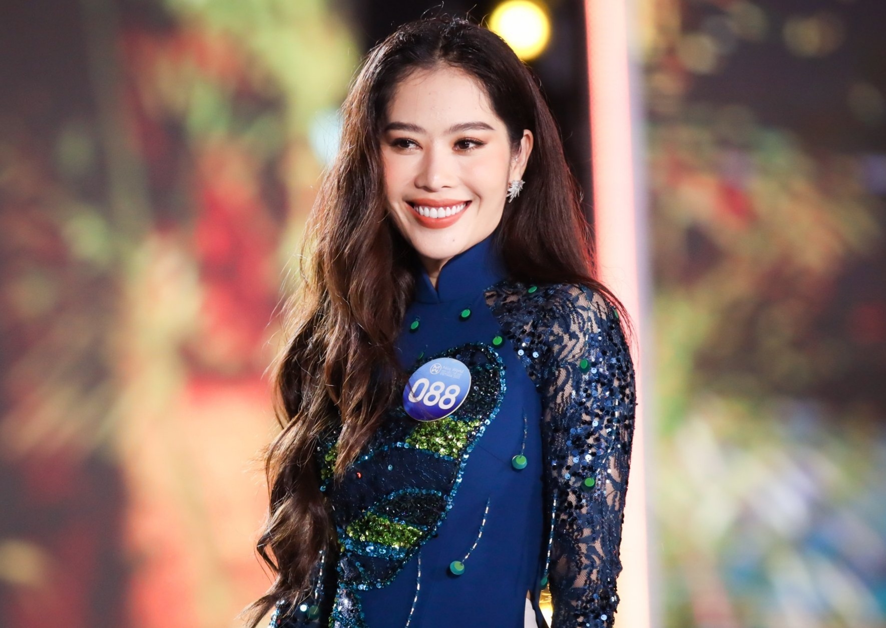 Ban to chuc Hoa hau The gioi Viet Nam xin loi hinh anh