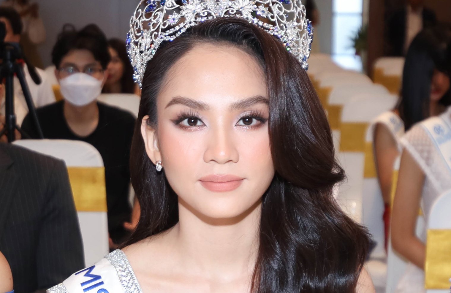 Hoa hau The gioi Viet Nam Mai Phuong co IELTS 8.0 hinh anh