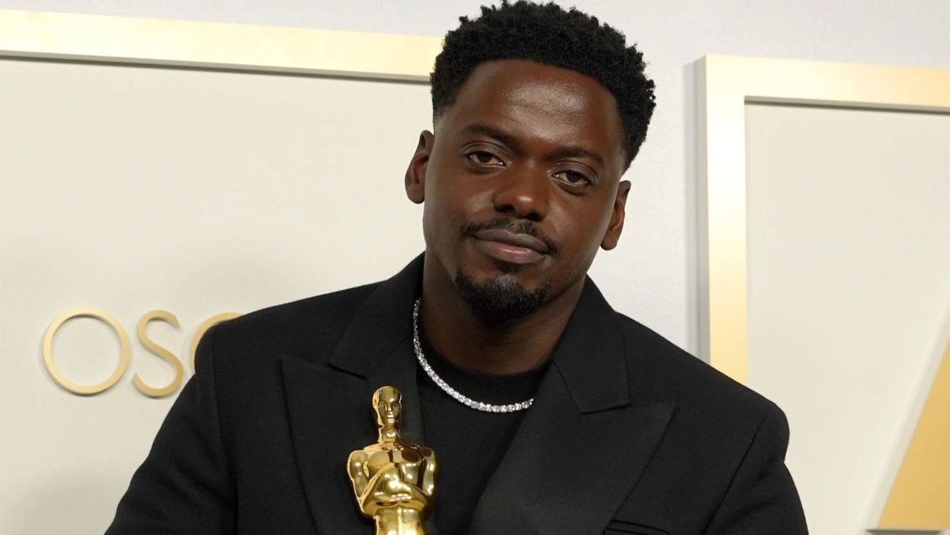 Nam chinh 'Nope': 'Keke tu nhien, khong guong gao' hinh anh