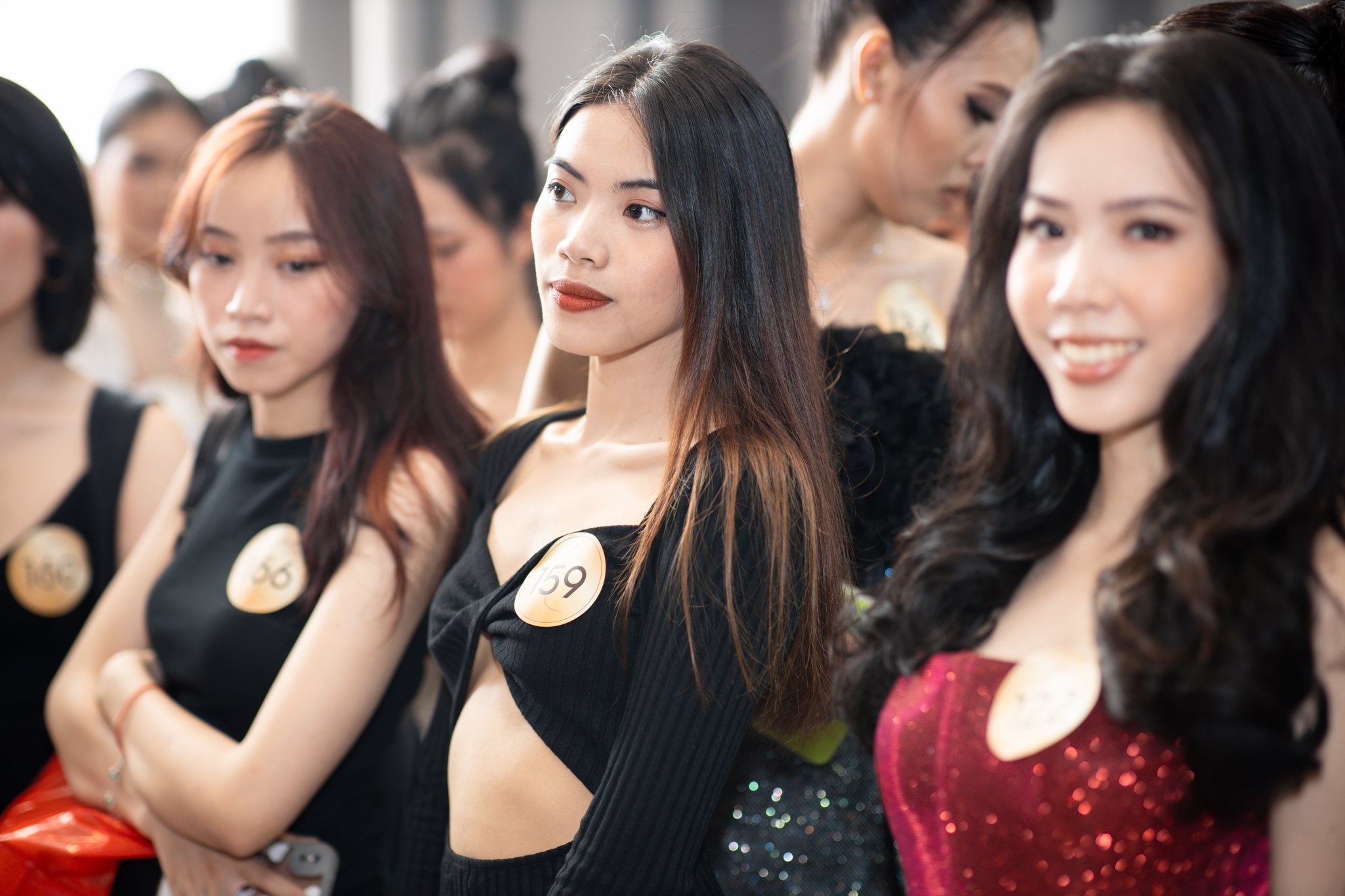 hoa hau hoa binh anh 1