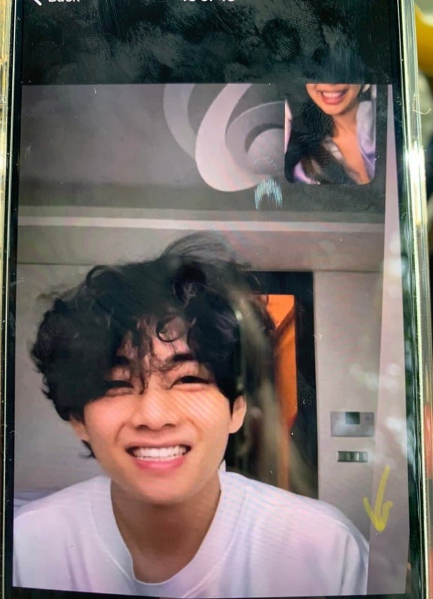 Jennie và V (BTS) ảnh 2 Jennie va V (BTS) anh 2