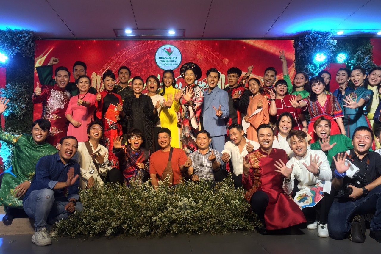 hoa hau ngoc chau anh 9