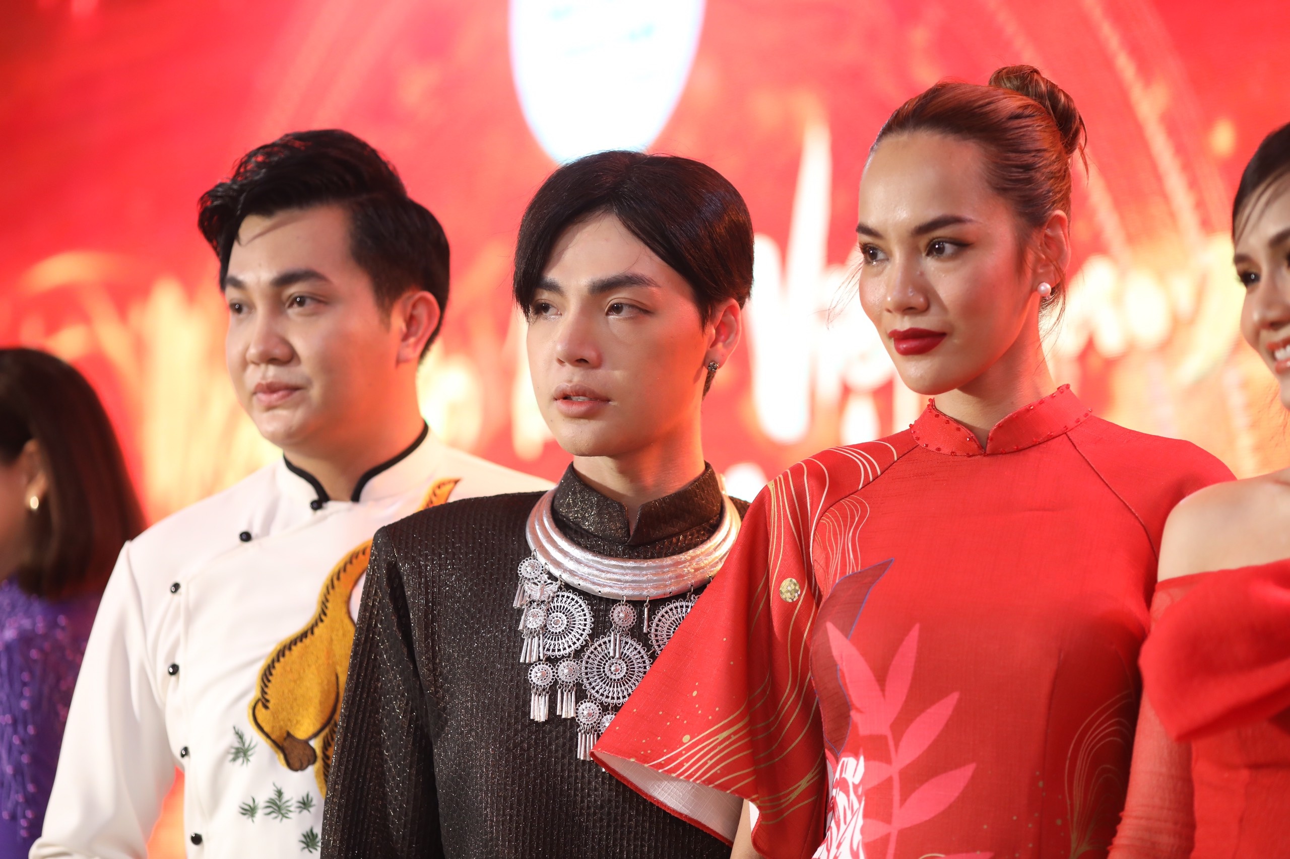 hoa hau ngoc chau anh 3