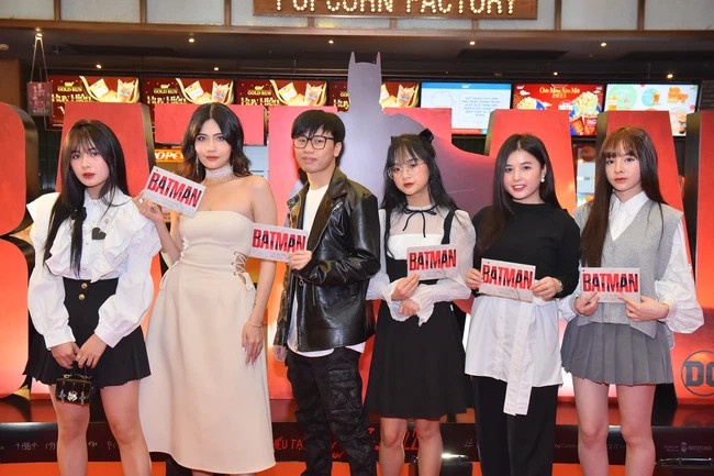 tiktoker o cong chieu phim anh 3