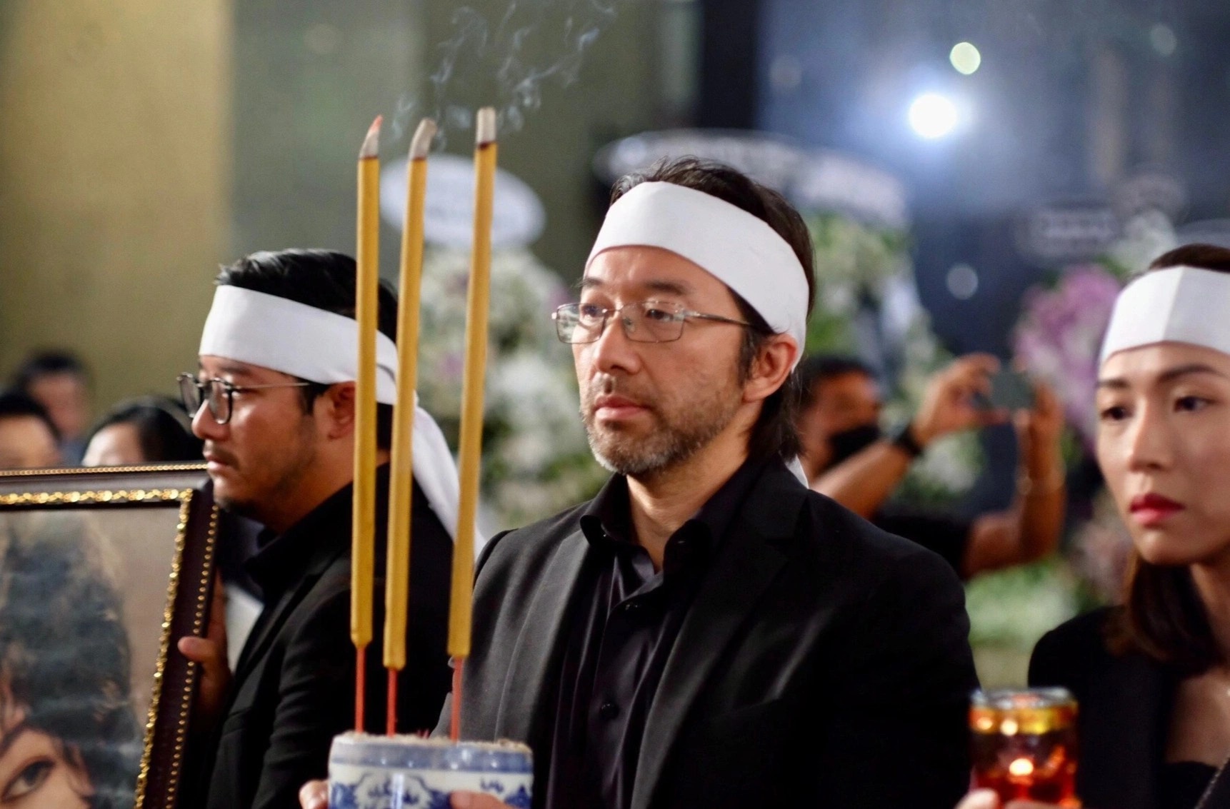 Nguoi than, nghe si tien biet minh tinh Tham Thuy Hang hinh anh