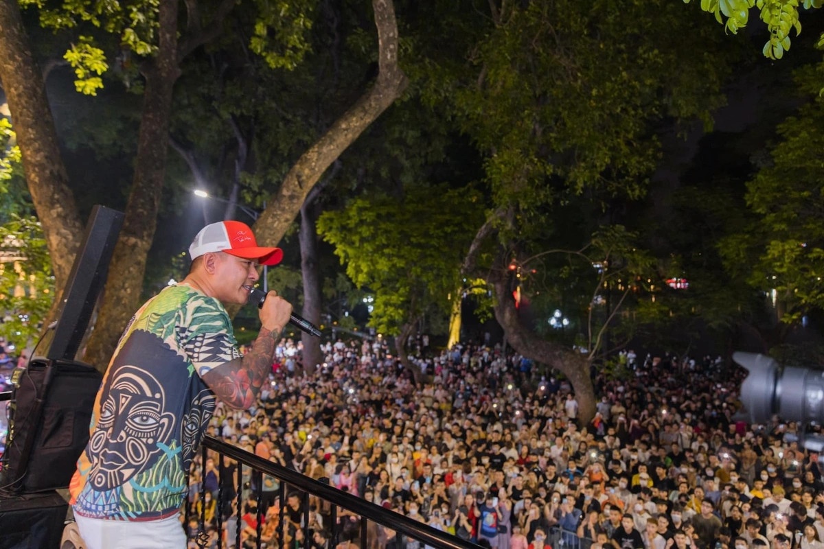 ca si tuan hung anh 1