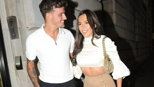 Con gai Michael Owen hen ho ban dien hinh anh