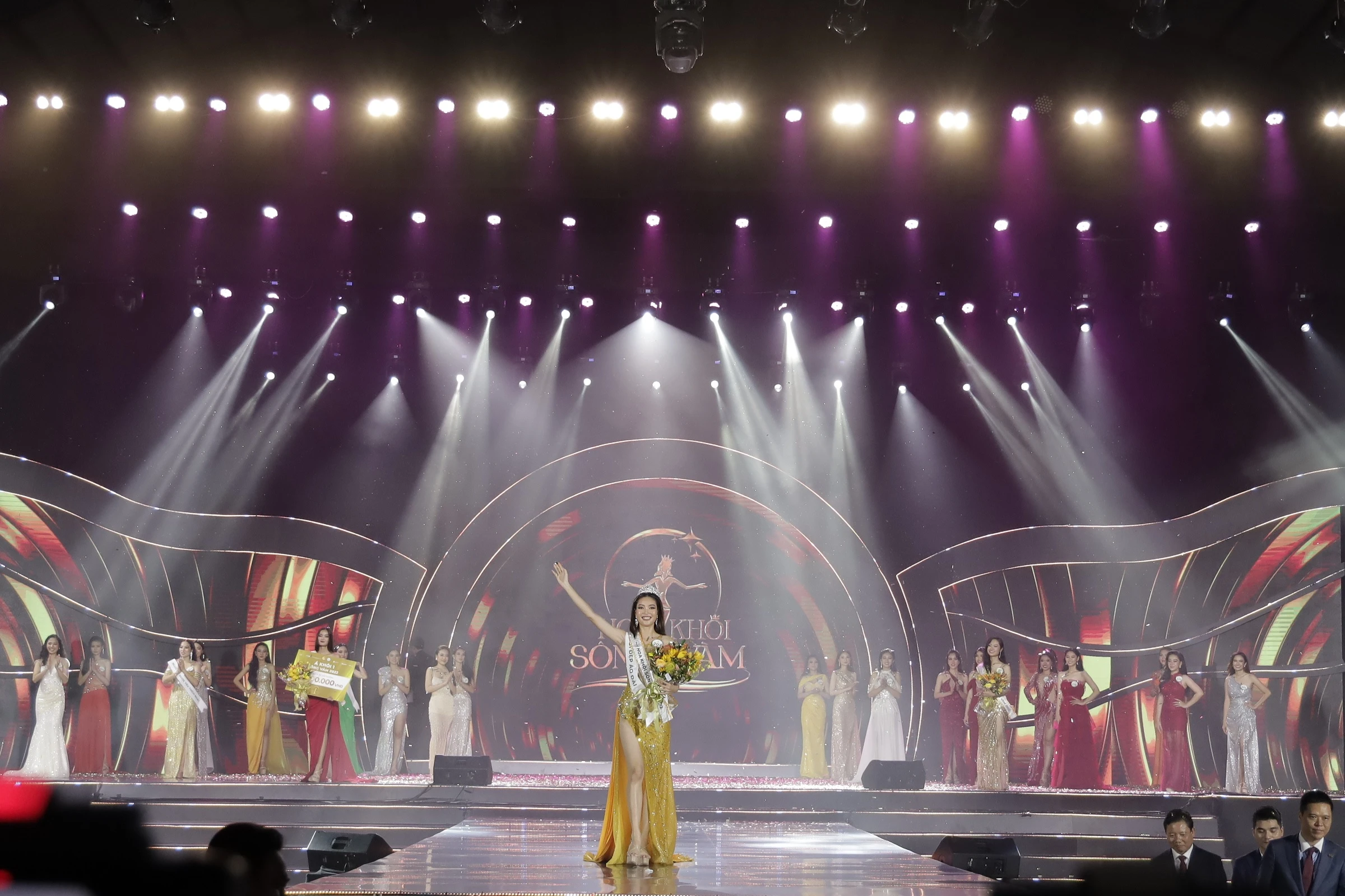 hoa khoi song vam anh 2