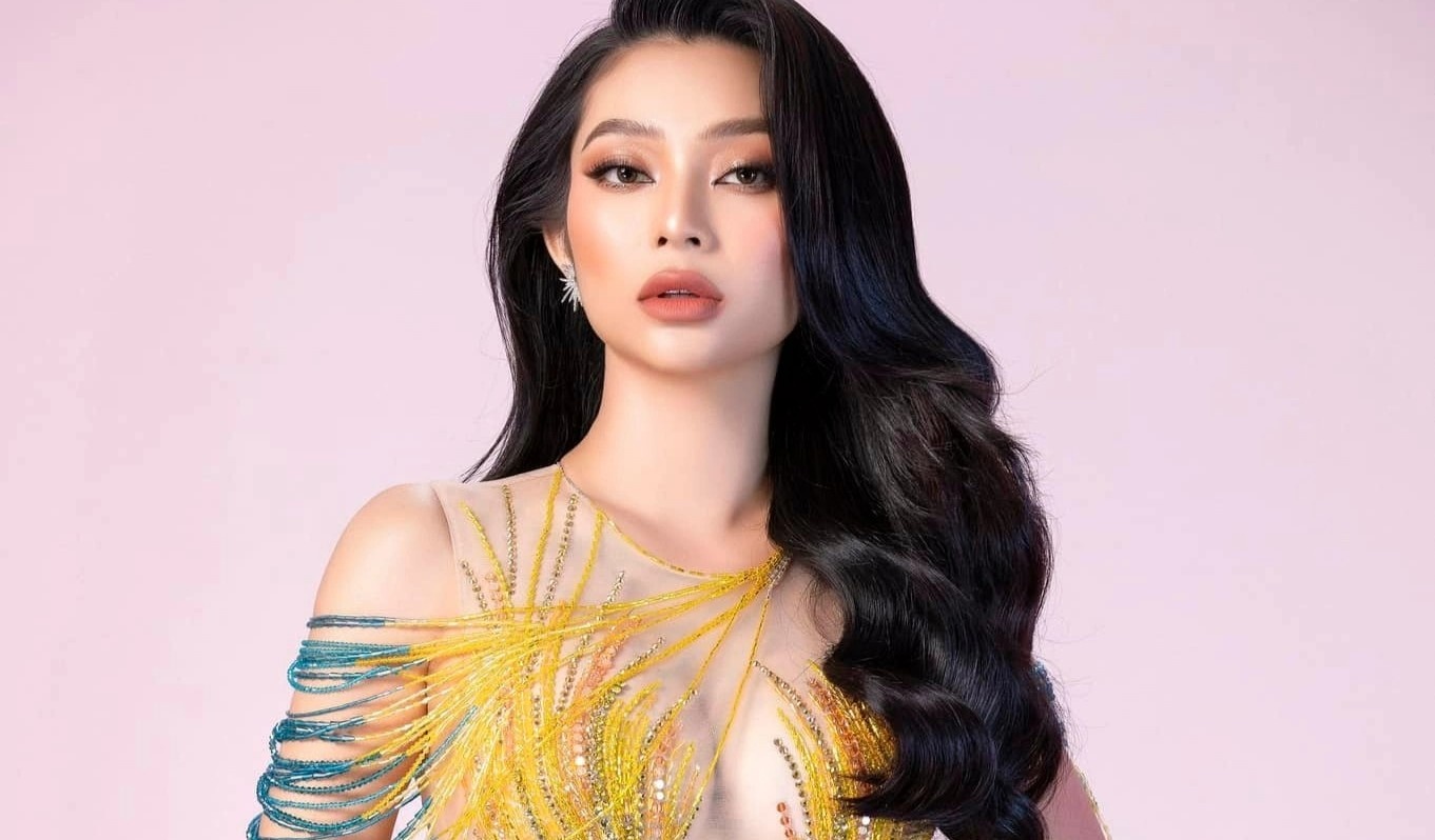 Lam Thu Hong gianh danh hieu a hau 4 Hoa hau Hoan cau 2022 hinh anh