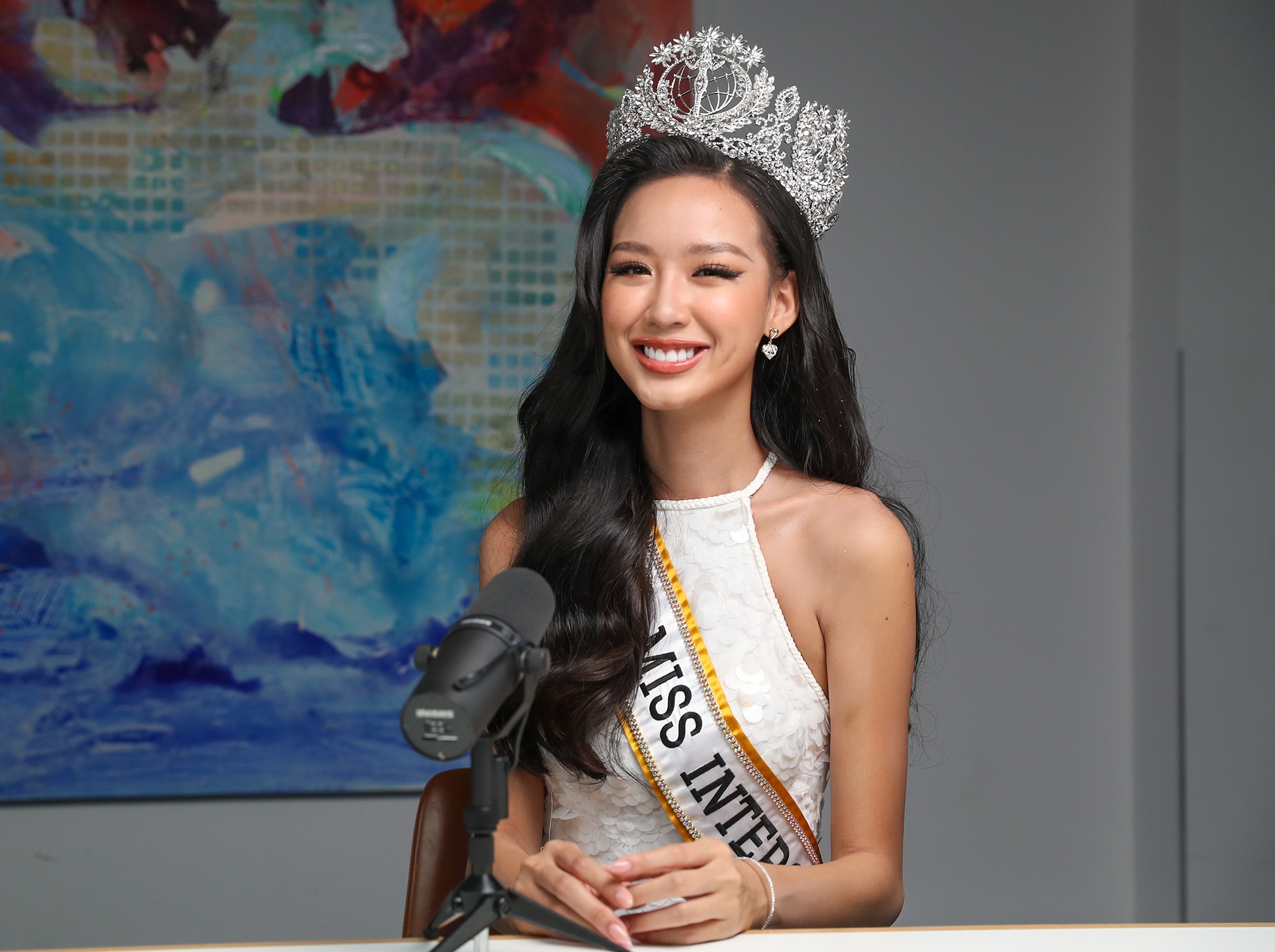 hoa hau bao ngoc anh 1