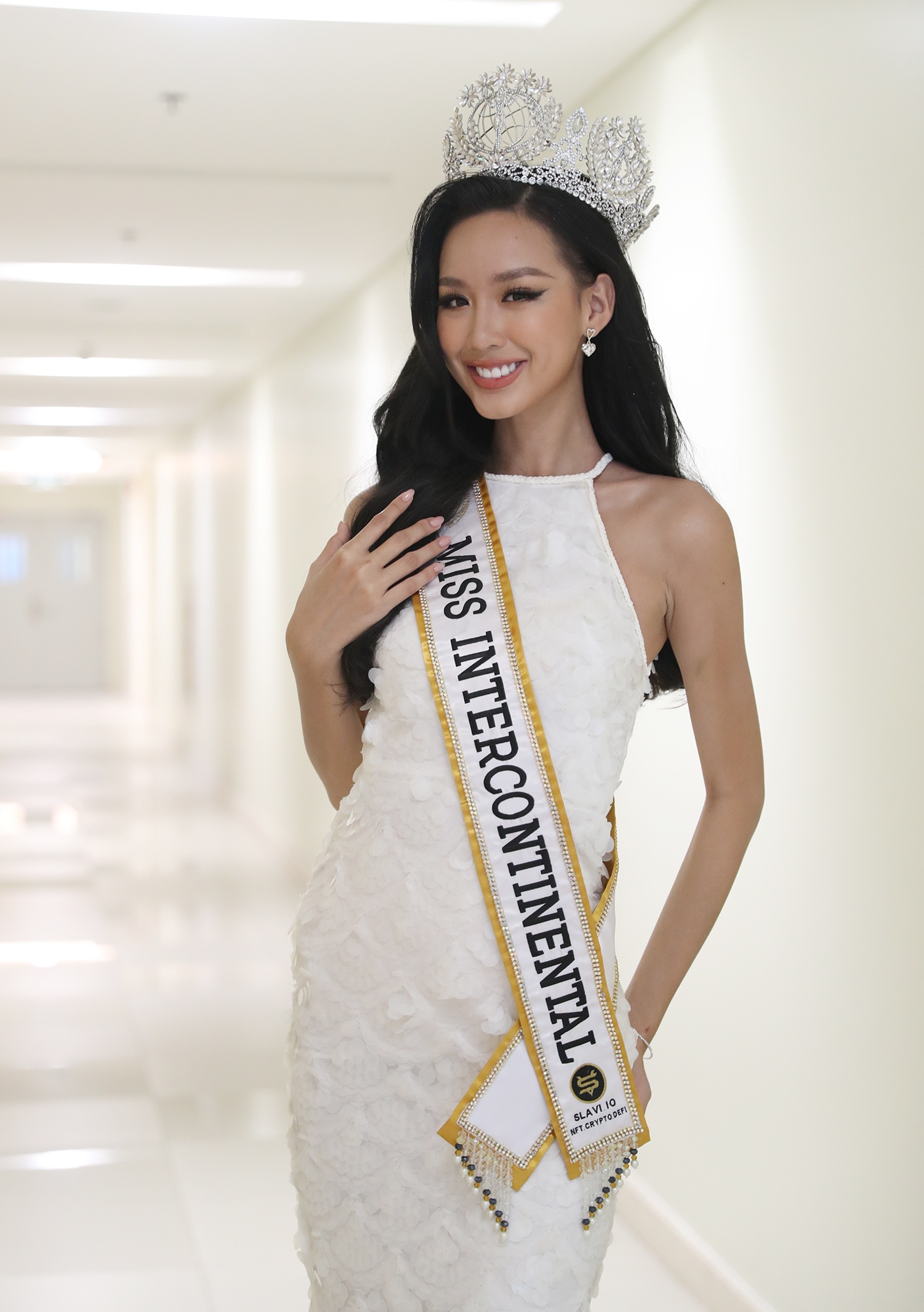 hoa hau bao ngoc anh 4