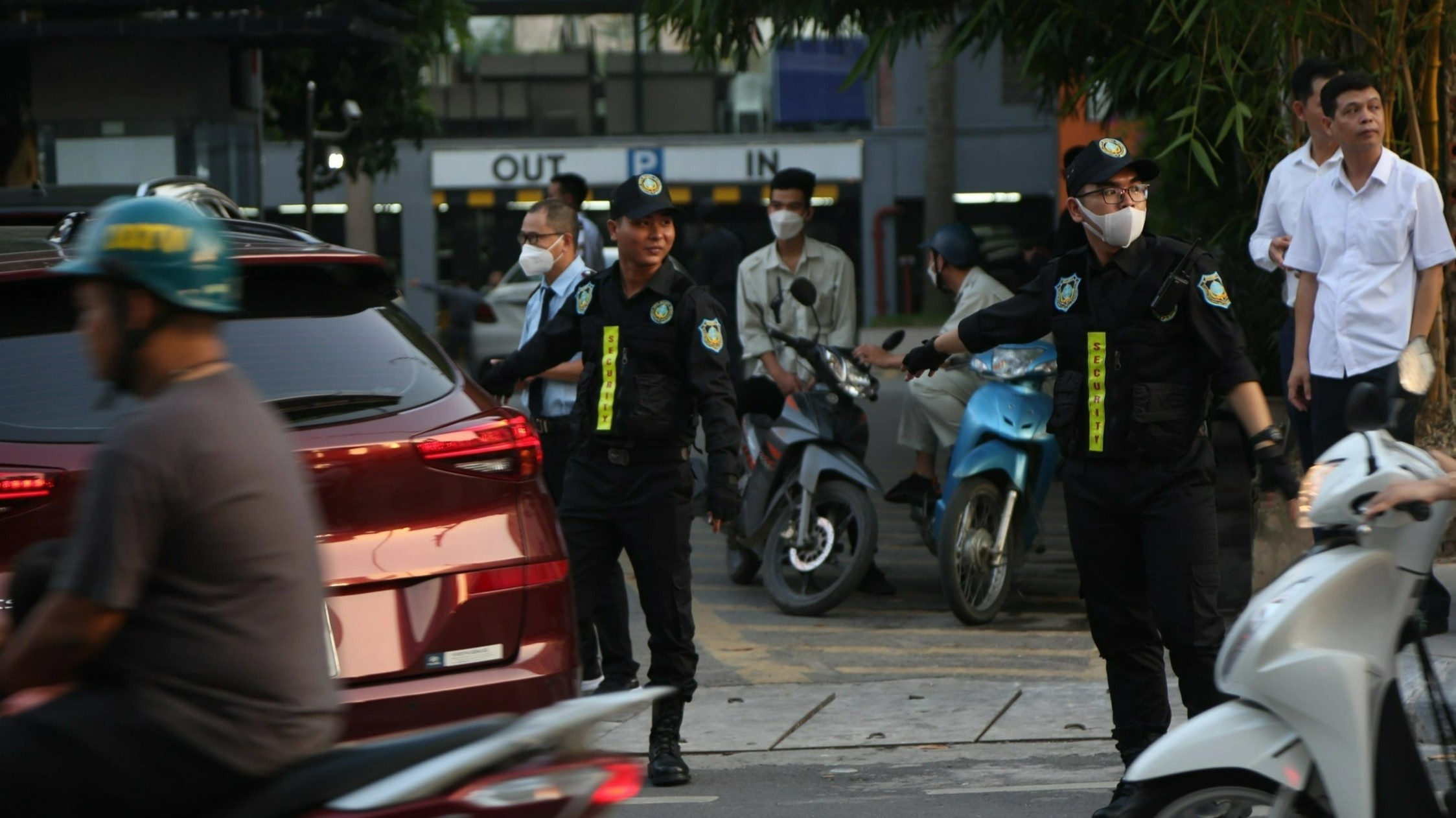 An ninh that chat tai le cuoi Do My Linh va Do Vinh Quang hinh anh