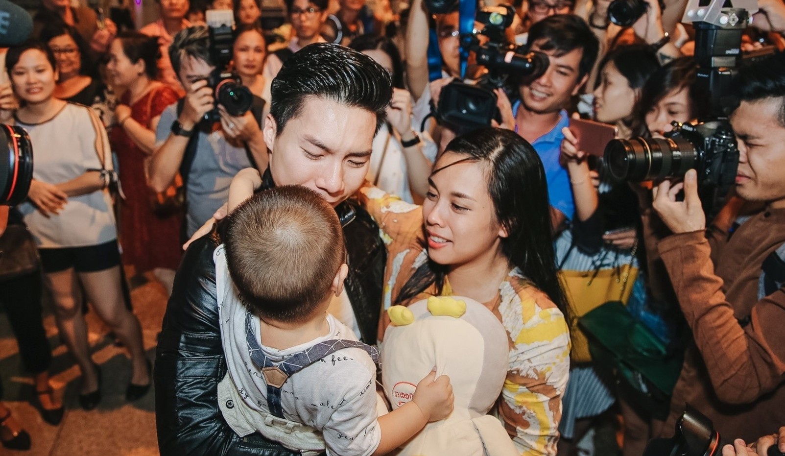 'O Sen' Ngoc Mai la ai? hinh anh