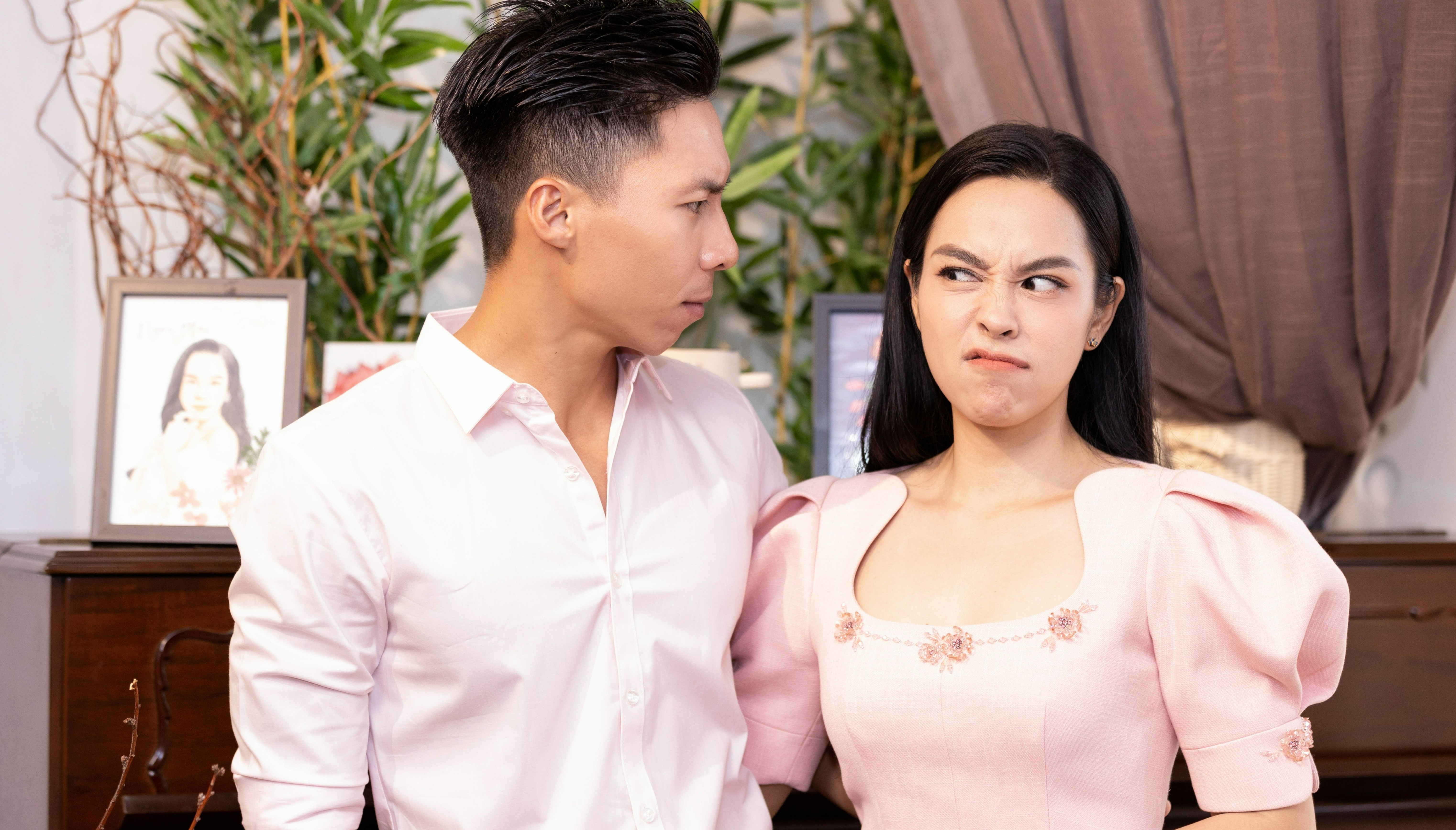 Quoc Nghiep 'tha thinh' O Sen hinh anh