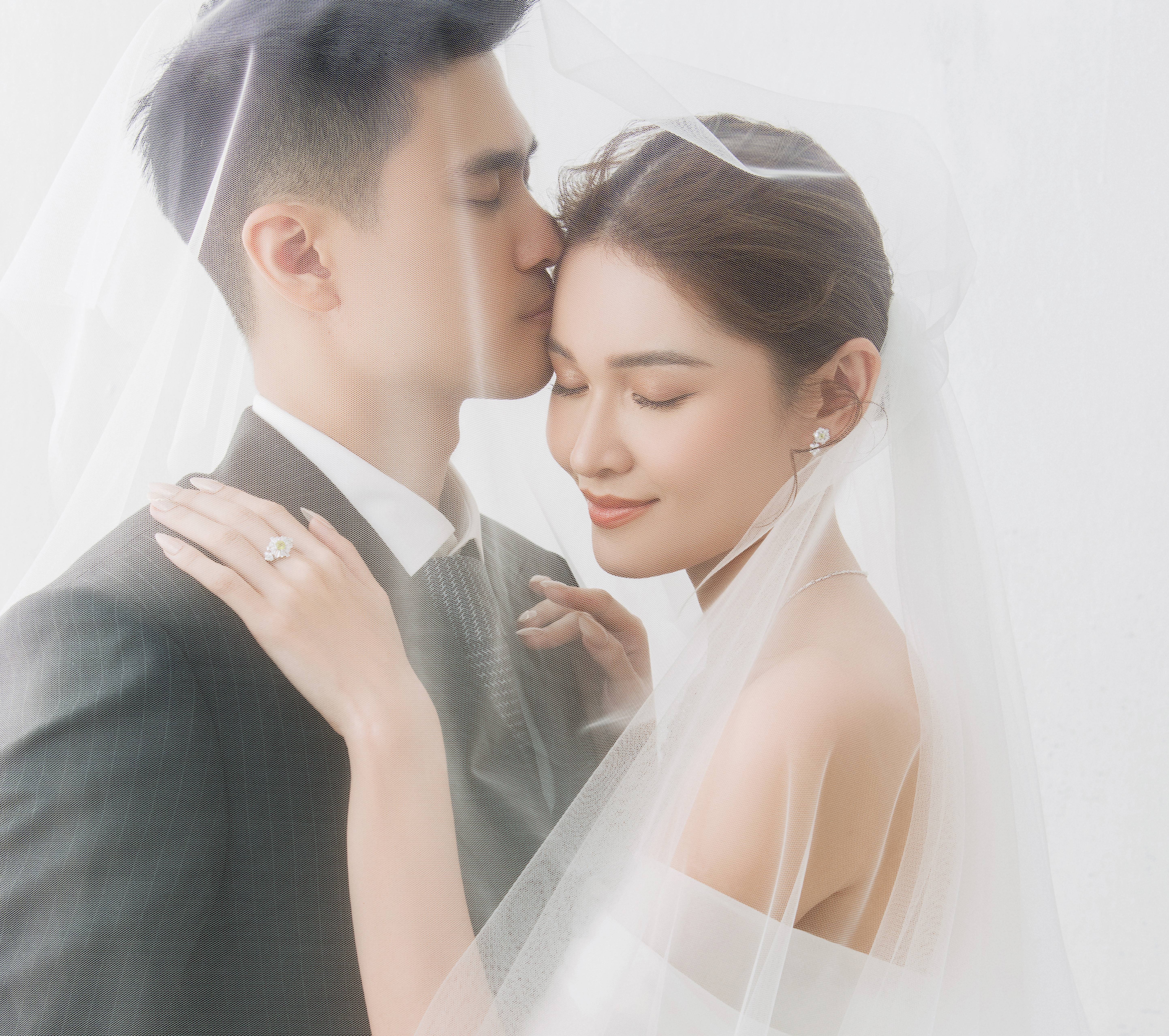 a hau thuy dung anh 1