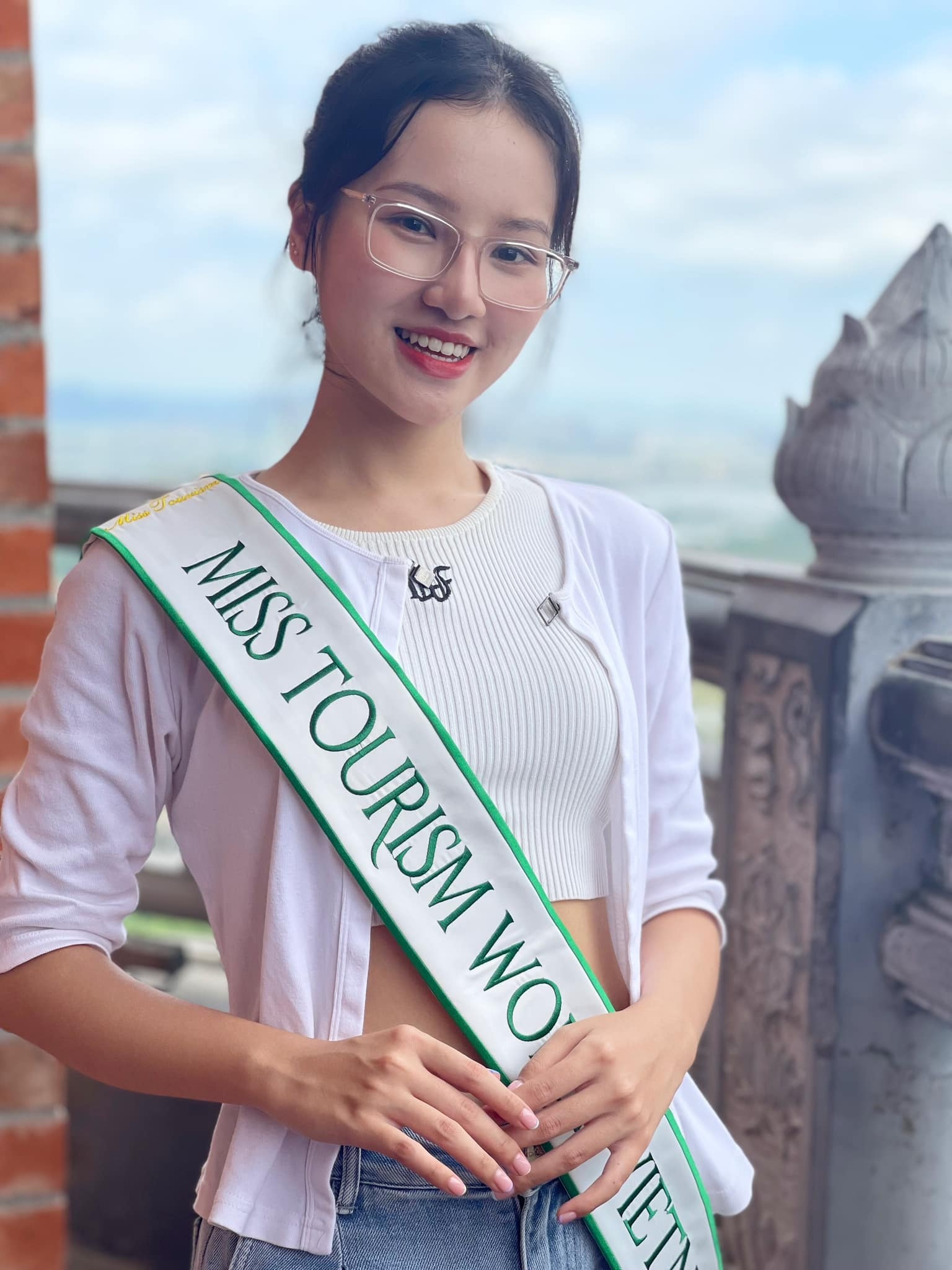 huong ly,  hoa hau du lich anh 9