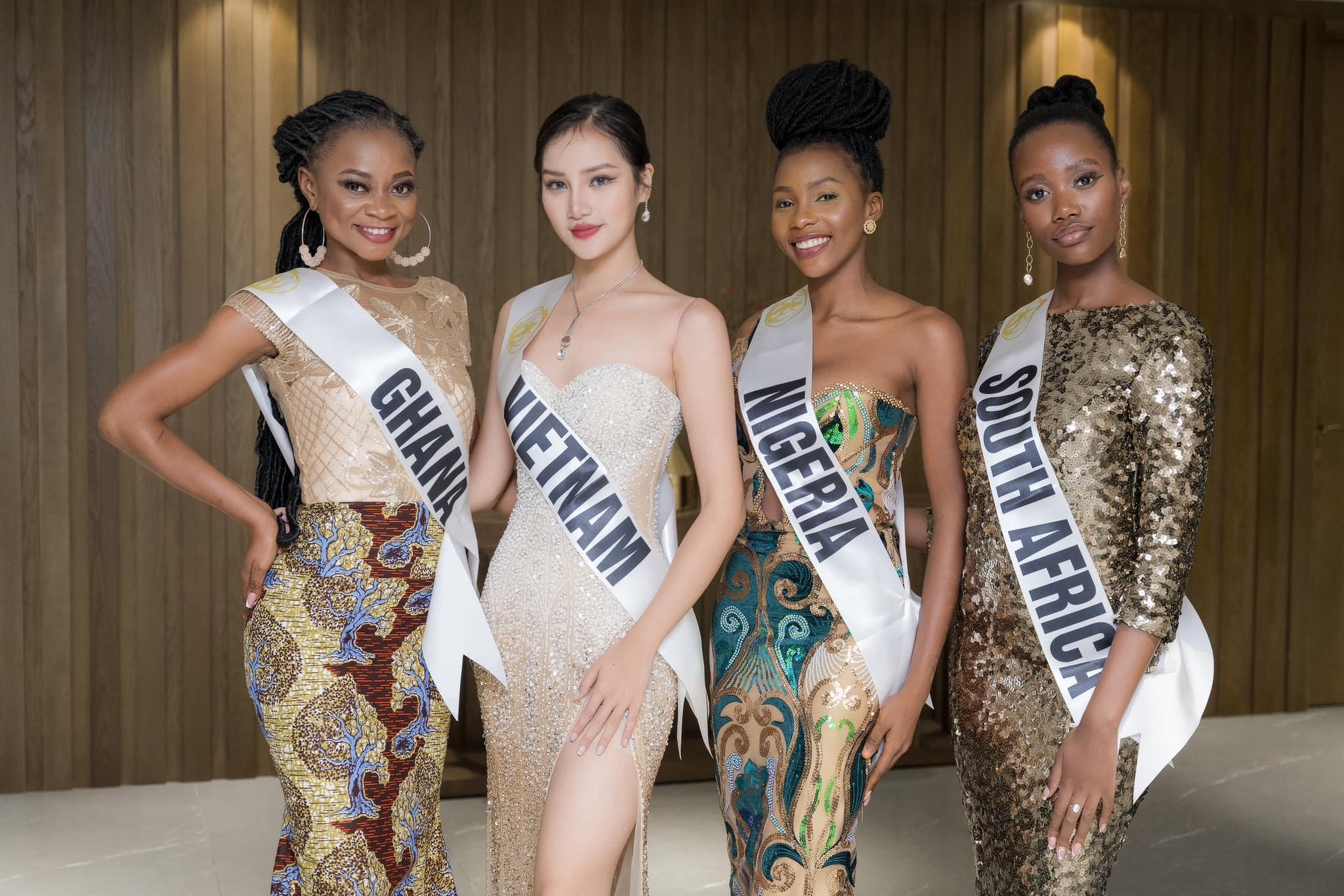 huong ly,  hoa hau du lich anh 5