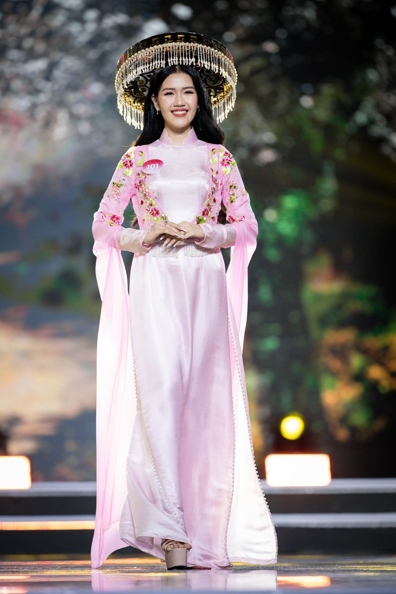 bé quyên, hoa hậu Việt Nam ảnh 6 be quyen, hoa hau Viet Nam anh 6