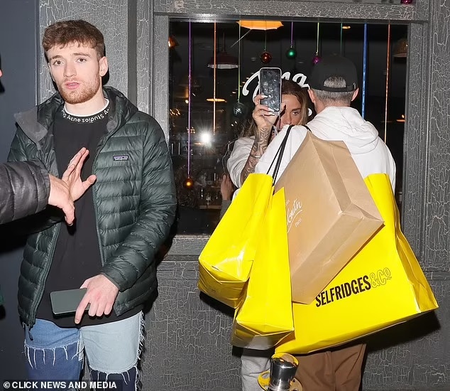 Katie Price, Matty Lee ảnh 1 Katie Price, Matty Lee anh 1