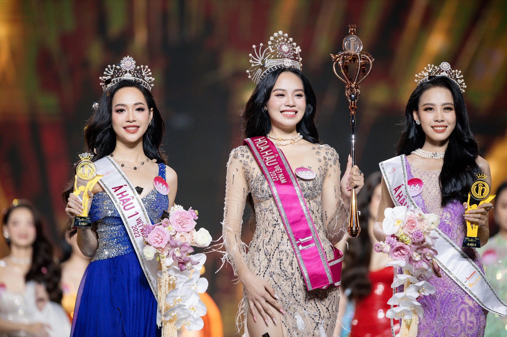 hoa hậu Việt Nam, chung kết Hoa hậu, Huỳnh thị Thanh Thủy, bé Quyên ảnh 3 hoa hau Viet Nam, chung ket Hoa hau, Huynh thi Thanh Thuy, be Quyen anh 3