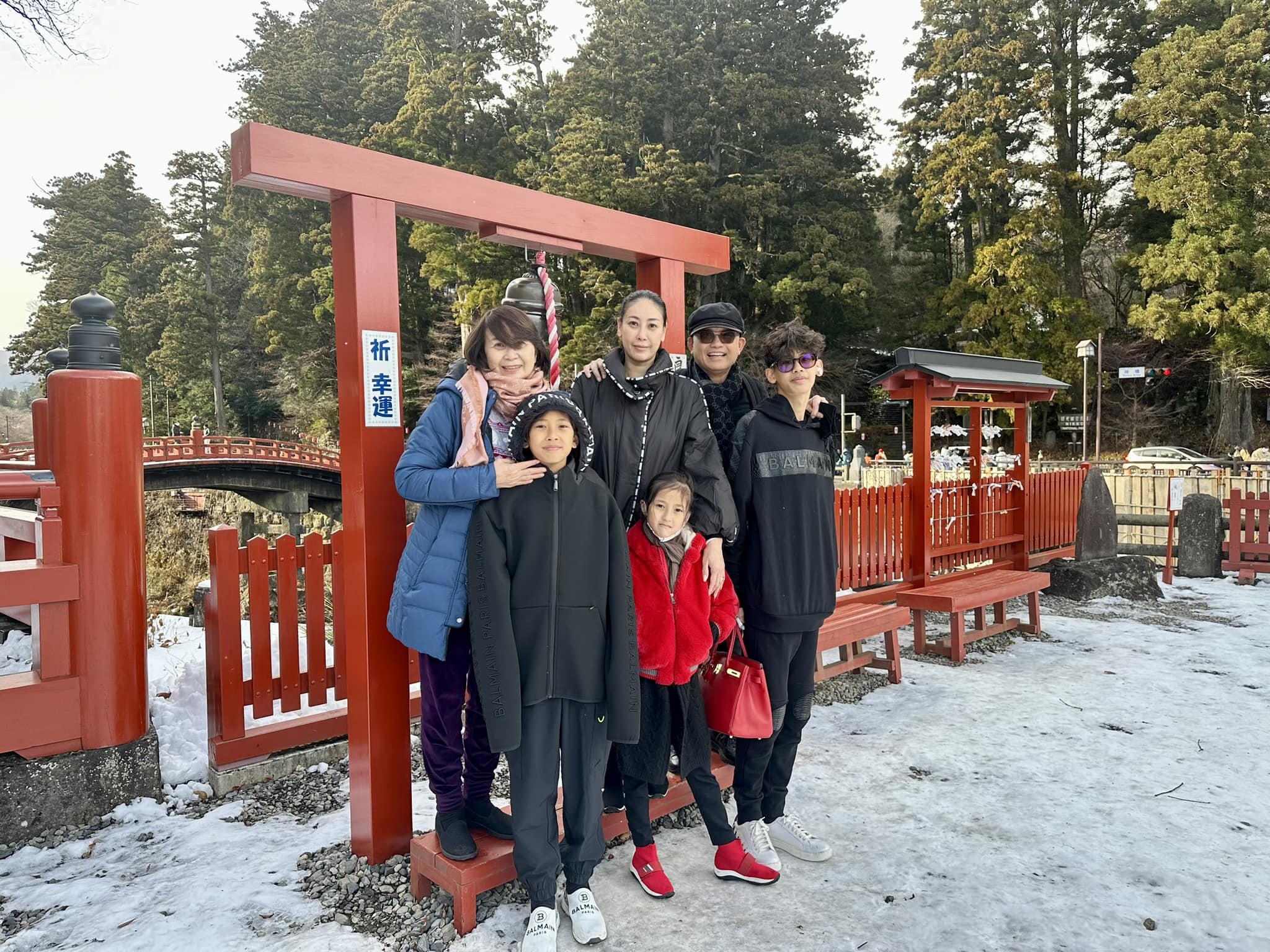 chi pu,  chau bui anh 10