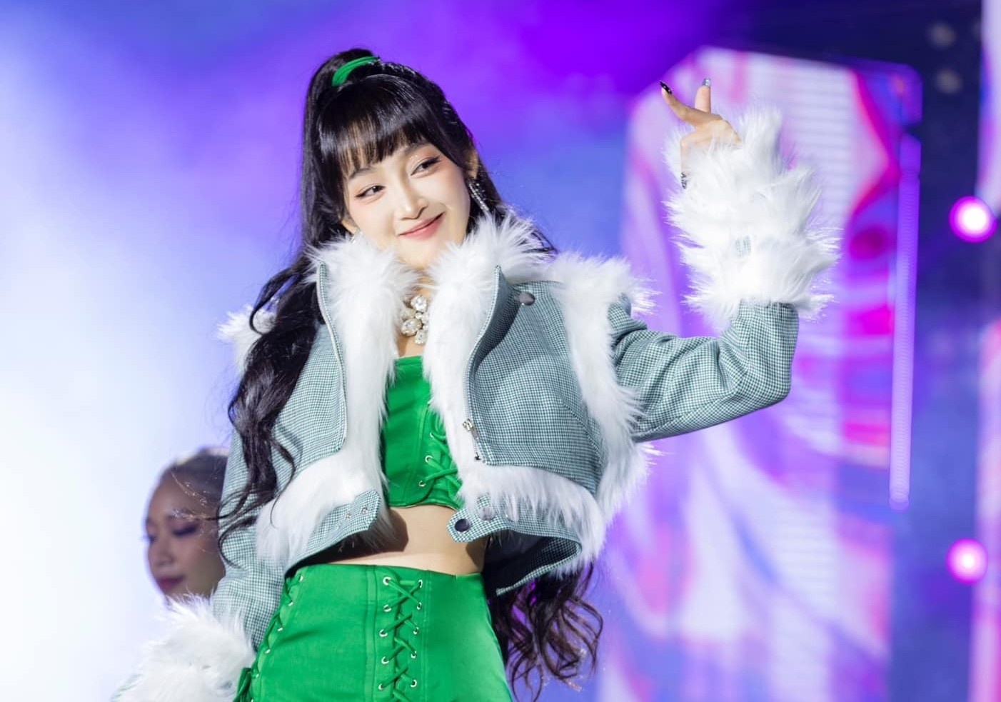 nghe si chay show anh 3