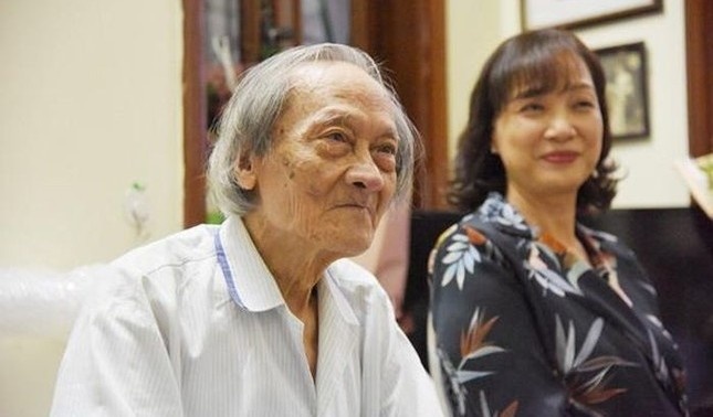 Tang le NSND Tran Tien hinh anh