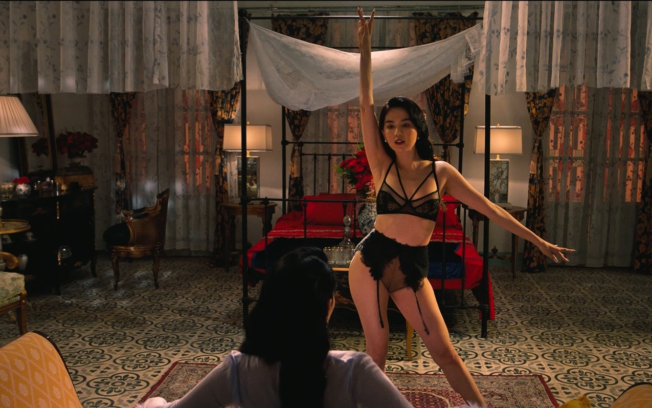 ngoc trinh,  chi chi em em anh 1