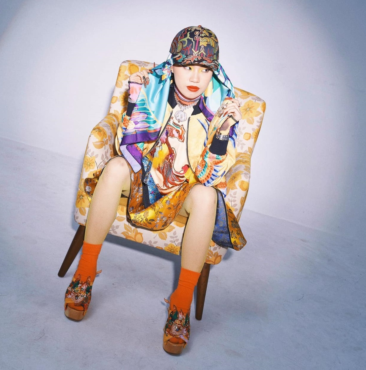 hoàng thùy linh, see tình ảnh 4 hoang thuy linh, see tinh anh 4