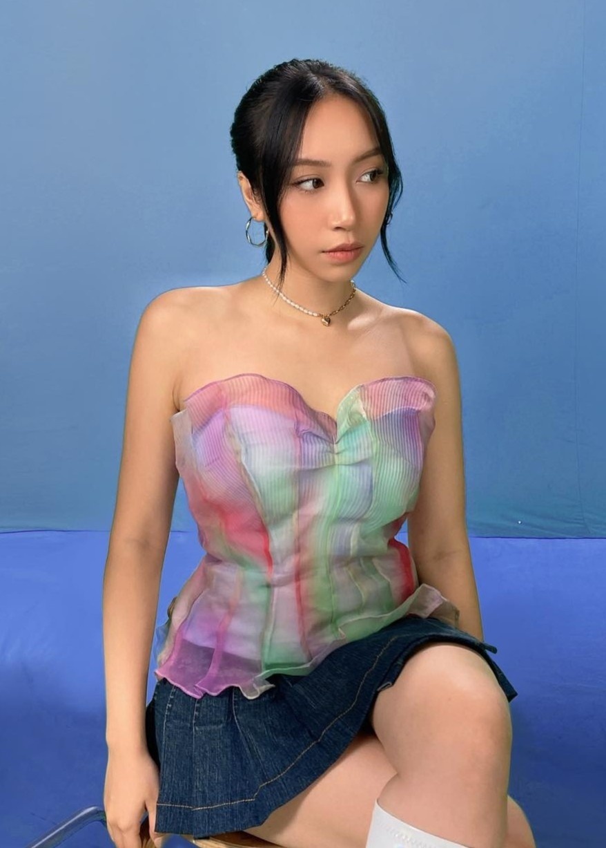 hoàng thùy linh, see tình ảnh 5 hoang thuy linh, see tinh anh 5