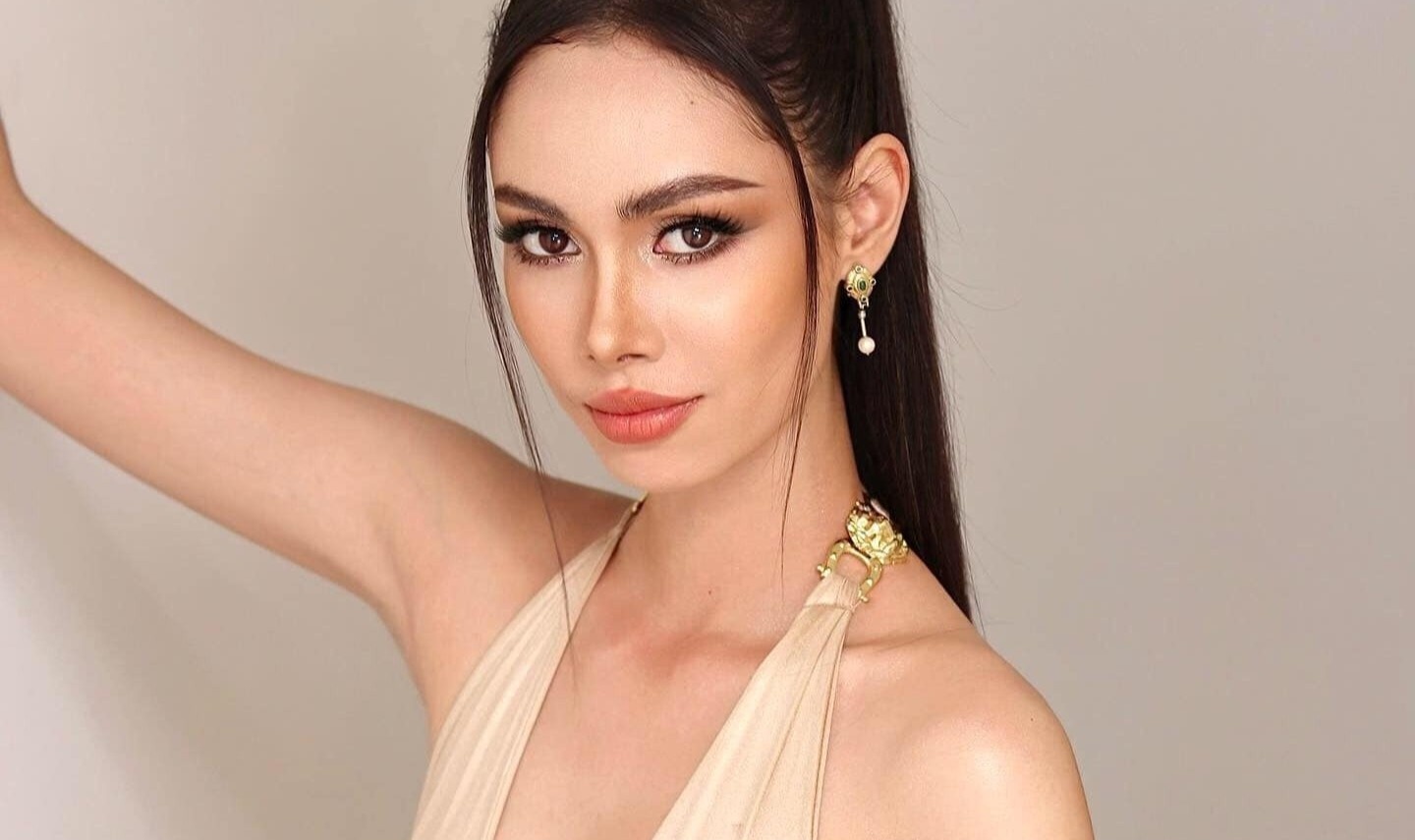 Hoa hau Hoan vu Campuchia chap nhan thi sinh da sinh con hinh anh