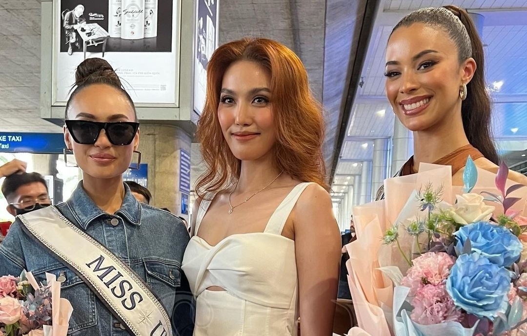 Duong kim Hoa hau Hoan vu den Viet Nam hinh anh