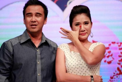 Cat Tuong dung dan show hen ho vi mau thuan voi Quyen Linh hinh anh