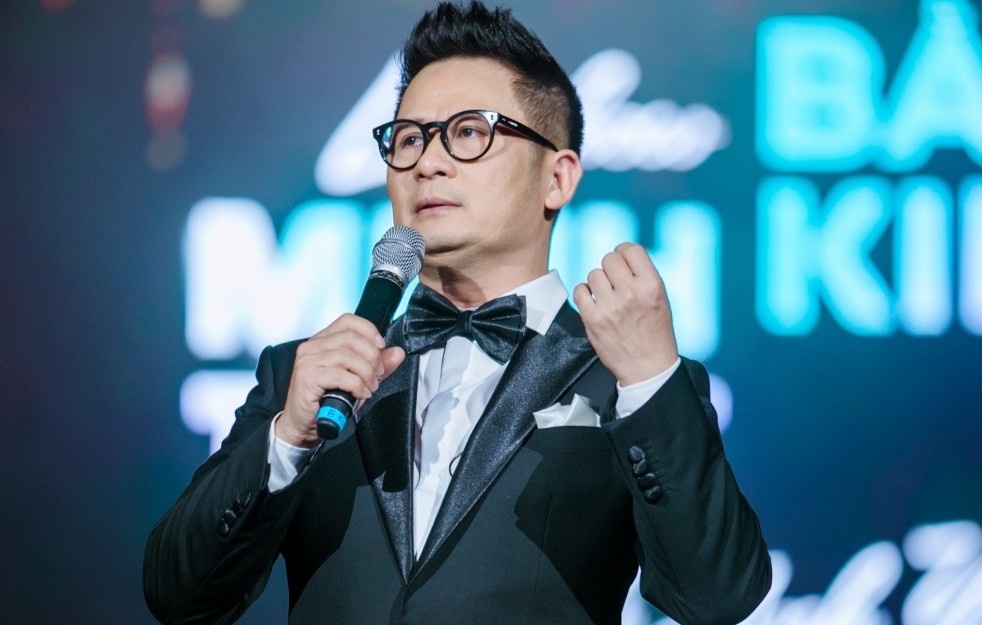 Bang Kieu bi phan ung khi noi 'khan gia cua toi deu la nguoi co tien' hinh anh