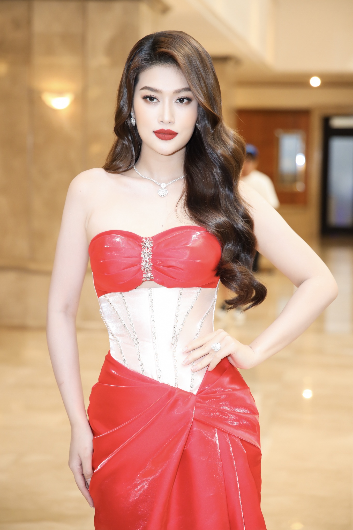 Do Thi Ha,  Tieu Vy anh 5