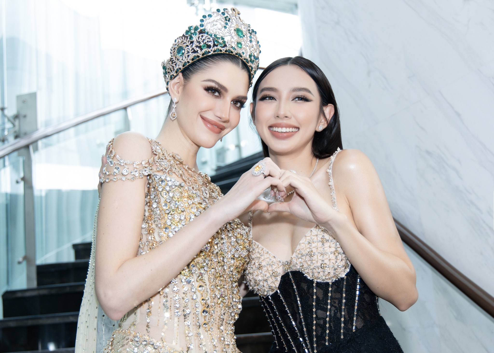 Thuy Tien,  Isabella Menin anh 1