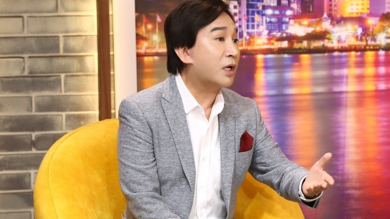 Dien bien moi vu Kim Tu Long noi mat 100 trieu dong vi mua bao hiem hinh anh