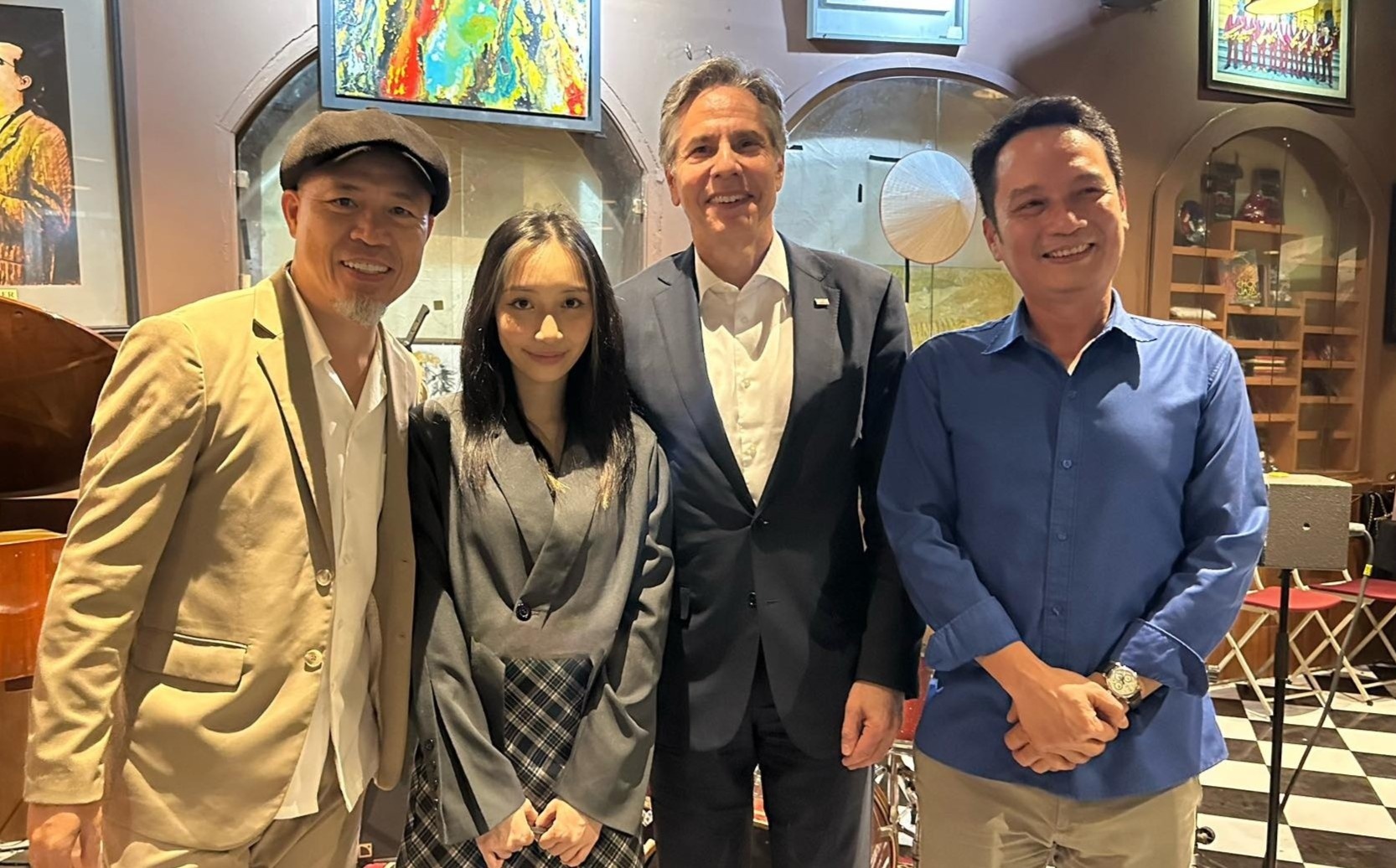 My Anh: 'Bieu dien cung bo truoc Ngoai truong My la dieu rat dac biet' hinh anh