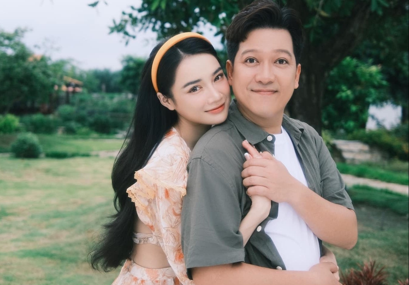 Nha Phuong mang thai lan hai hinh anh