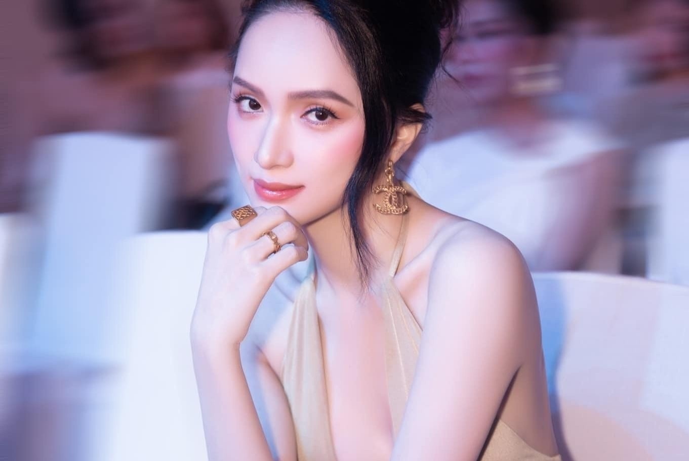 BTC Hoa hau Chuyen gioi: 'Chung toi da nhan thuc sai pham va nop phat' hinh anh