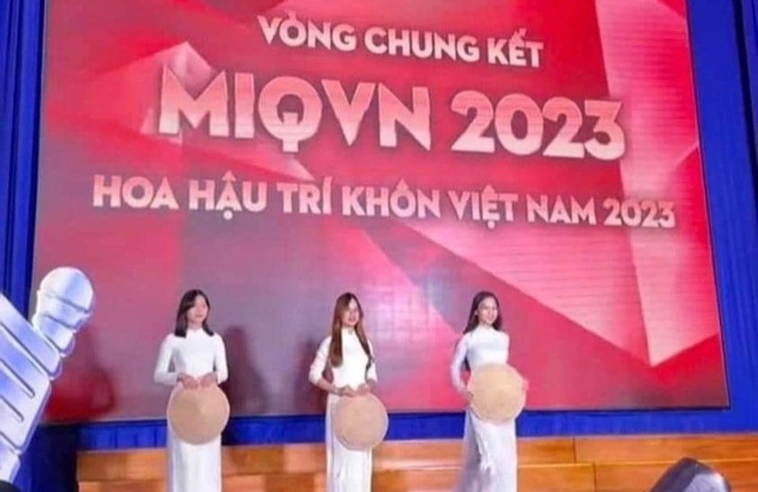 Thuc hu cuoc thi 'Hoa hau tri khon Viet Nam' dang gay bao mang hinh anh