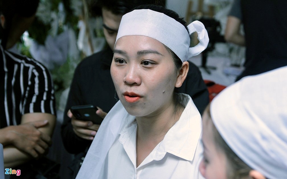 nghe si Vu Linh,  Vu Luan,  Hong Loan,  Hong Phuong anh 2