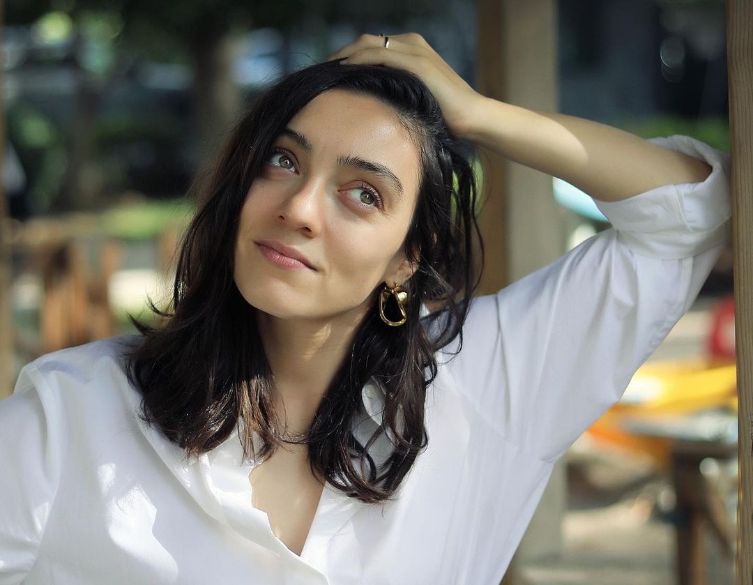 Merve Dizdar,  dien vien Merve Dizdar anh 7