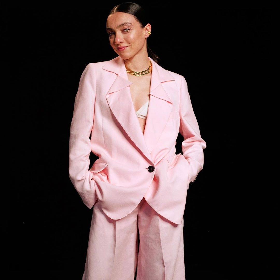 Merve Dizdar,  dien vien Merve Dizdar anh 5