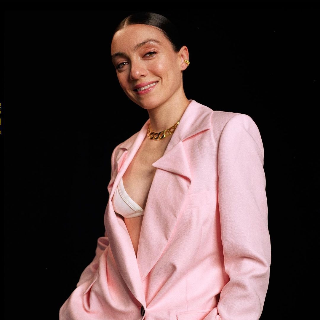 Merve Dizdar,  dien vien Merve Dizdar anh 4