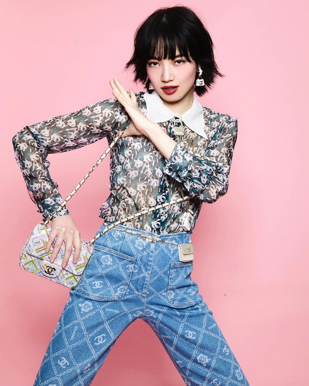 Nana Komatsu,  Lisa anh 17