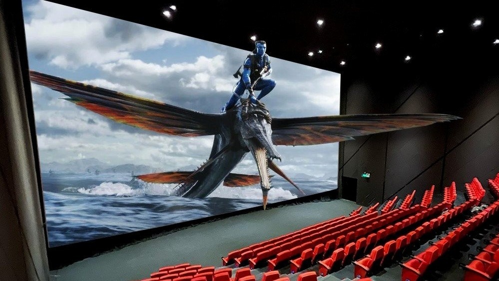 CGV len tieng ve vet do tren man hinh chieu phim o rap Vivo City hinh anh