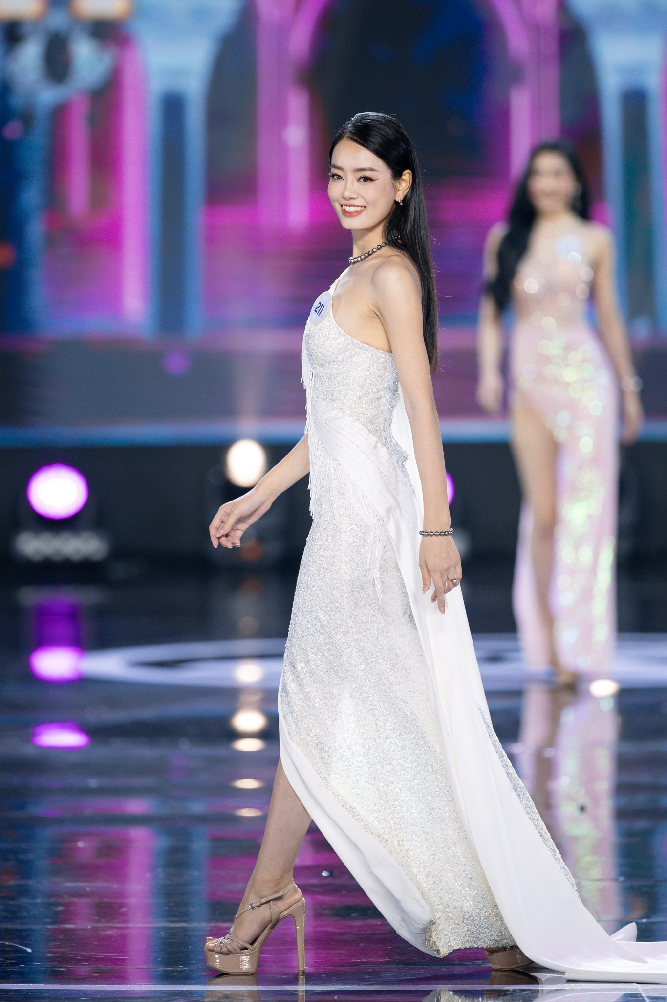 miss world vn anh 2