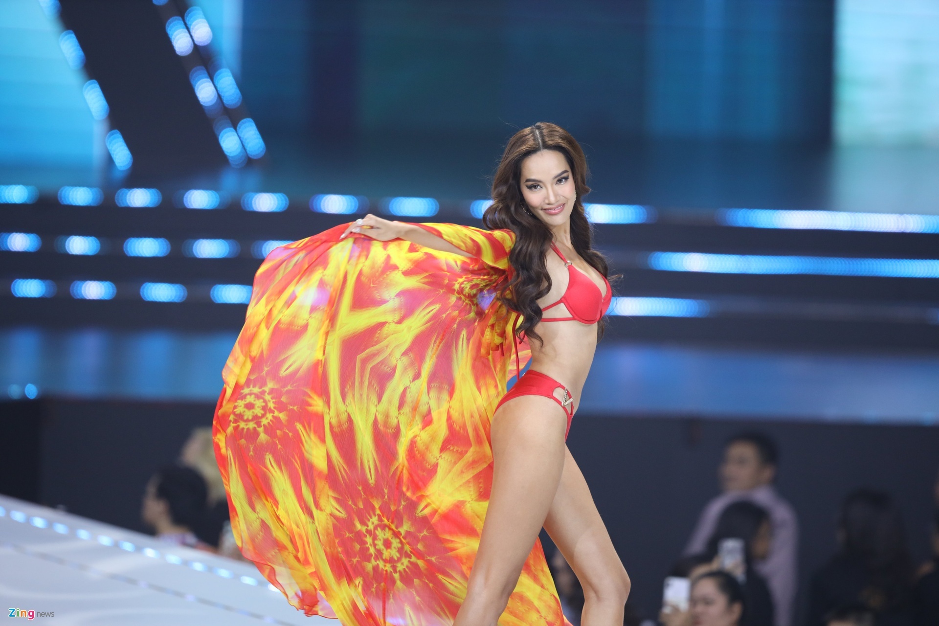 le hoang phuong,  miss grand vietnam anh 1